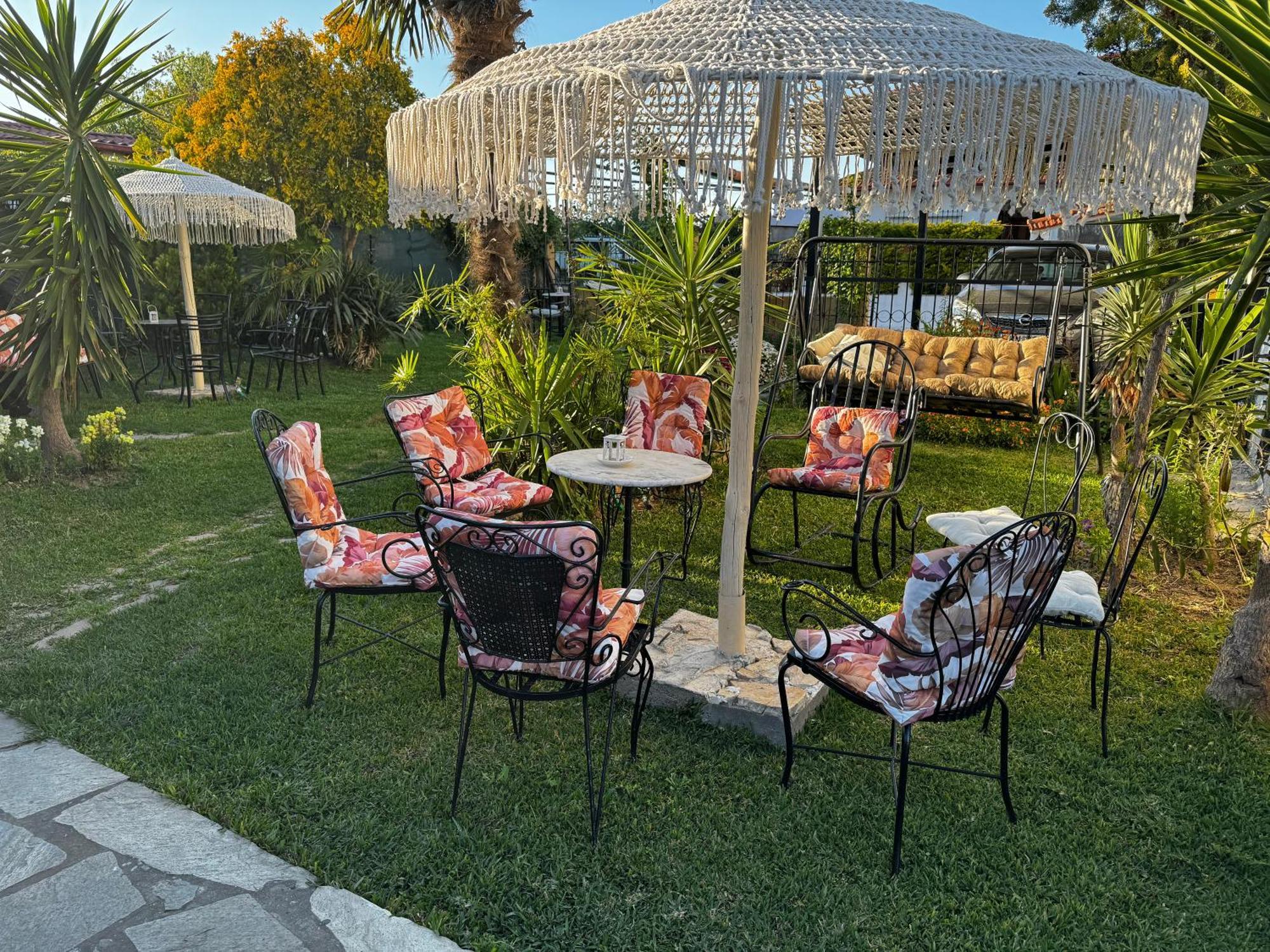 Villa Vaso With Jacuzzi Epanomi Exterior photo