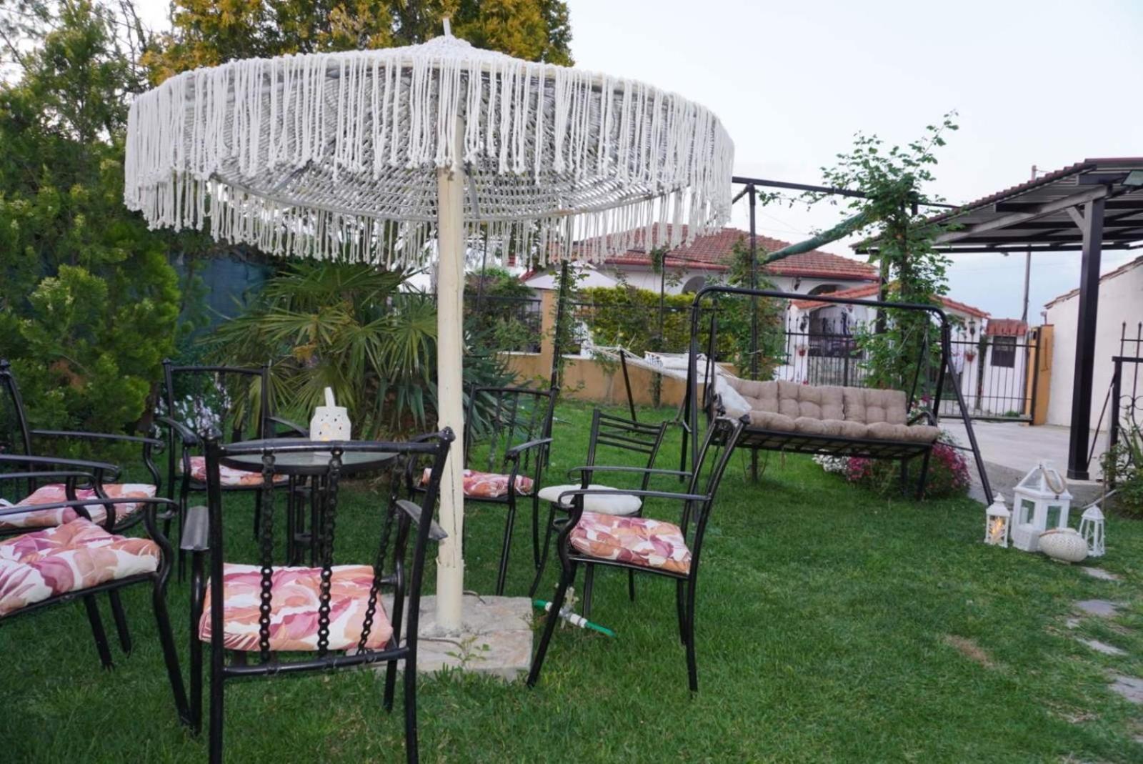 Villa Vaso With Jacuzzi Epanomi Exterior photo
